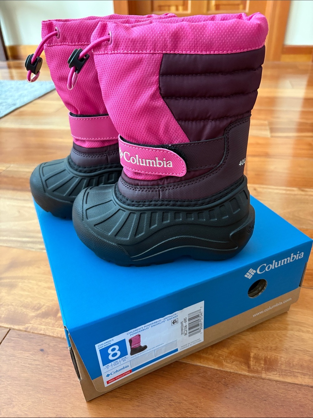 Columbia Gurls Snow Boots Size 8 LIKE NEW Insulated